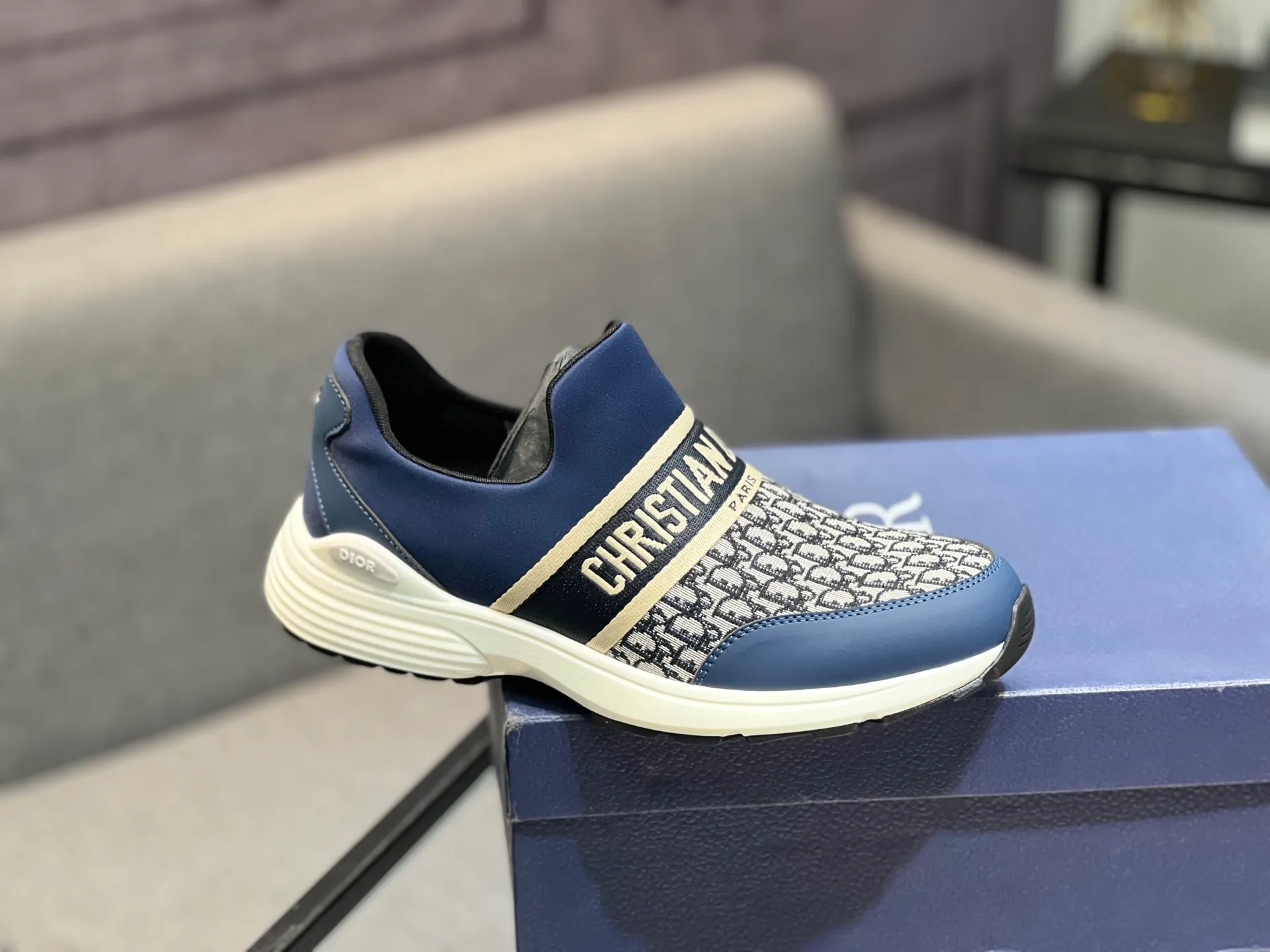 Men's shoes 💰420 [Dior] popular men's shoes, cowhide material splicing, mesh lining, original factory special sole, 38-45 (45 customized, non-refundable)